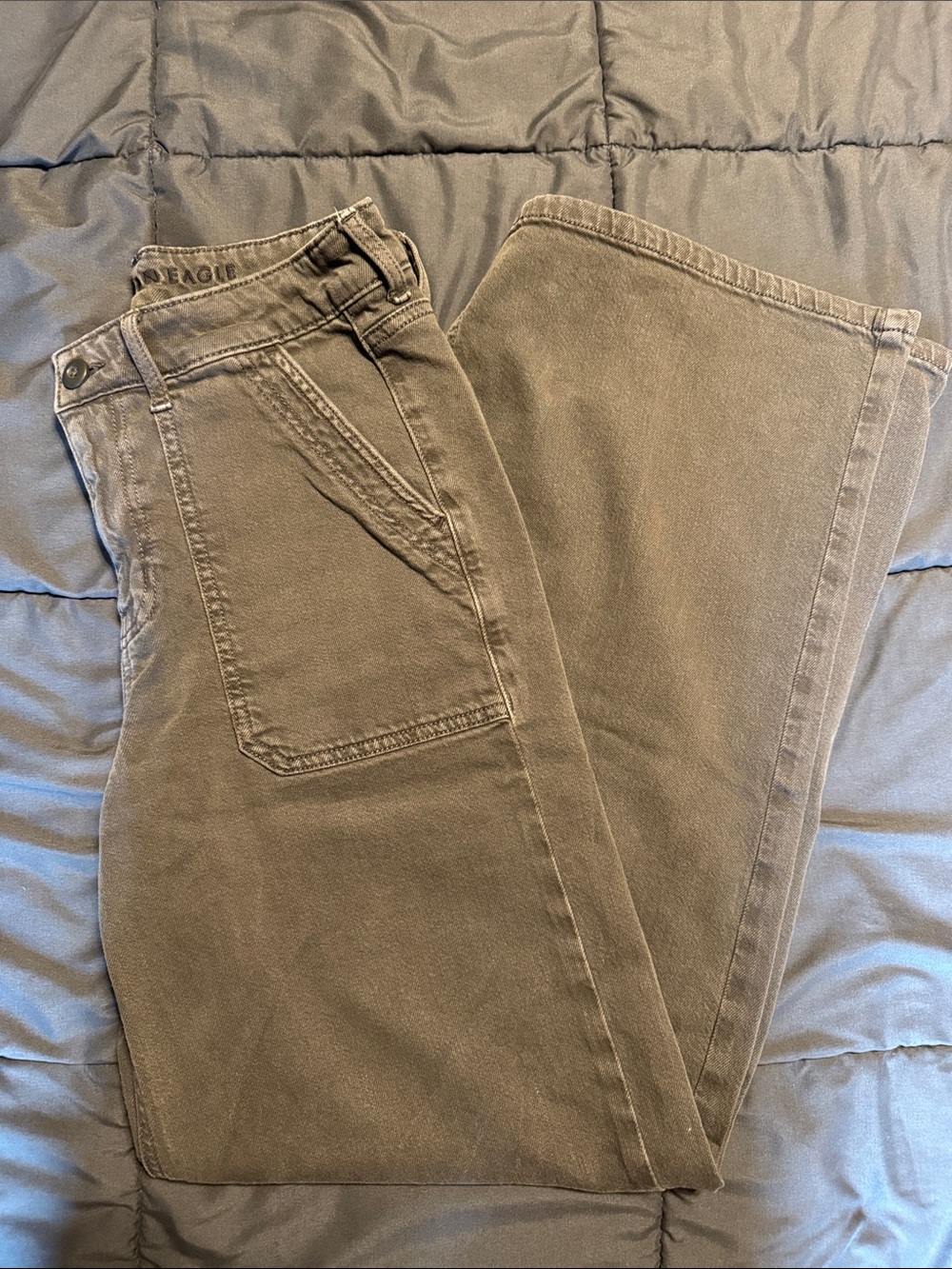American Eagle Outfitters Women’s Charcoal Brown Dreamy Drape Jeans Size 4